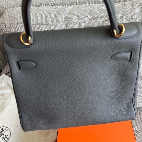 Authentic 28 cm Hermes KELLY Bag ETAIN Grey Togo Leather New in Box - Picture 9 of 10